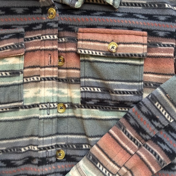 Oneill Shacket - Picture 4 of 5